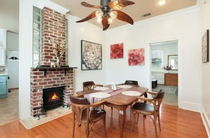 Dining - Redstick Cottage (Baton Rouge)