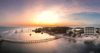 Oceanâs Edge 3A â Third-Floor Beachfront Condo with Sweeping Sea Views