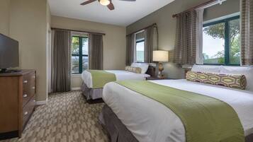 2 bedrooms, in-room safe, iron/ironing board, free WiFi