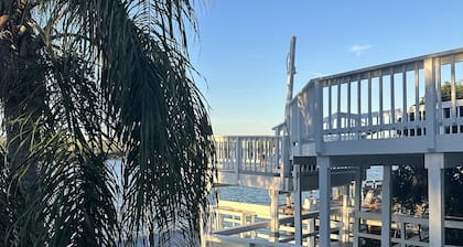 EMMA’S COTTAGE; WATERFRONT FISHING PIER