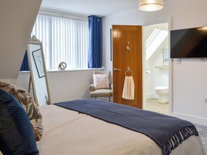 3 bedrooms, free WiFi, bed sheets