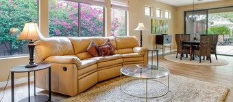 Snowbirds Welcome! Anthem Gem w/ Fairway Views