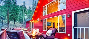 Quaking Aspens Retreat near Mt. Rainer, Whitepass Ski Area