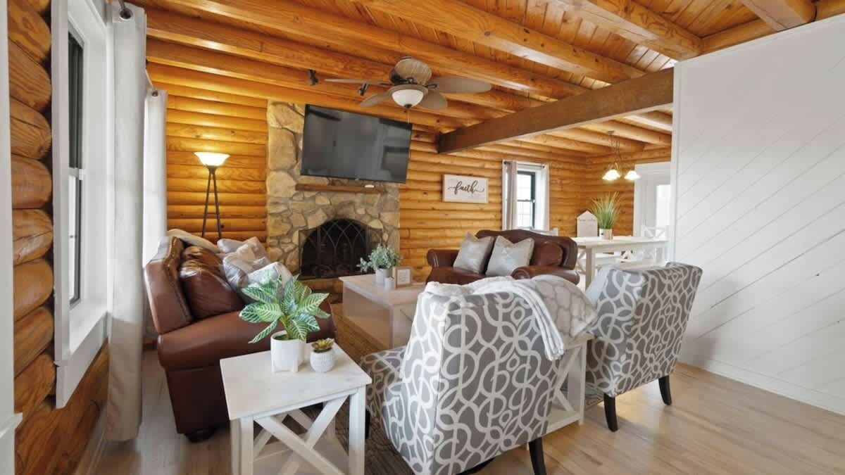 Televisión y futbolito 