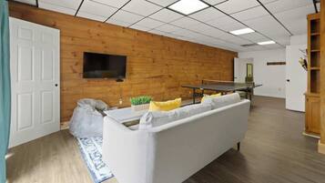 Televisión y futbolito