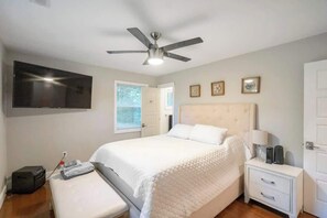 3 bedrooms - Abbott Park 5 minutes to South End - 3 BR (Charlotte)