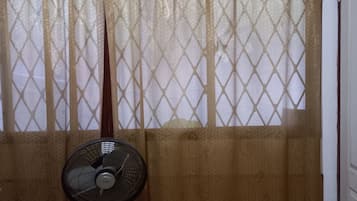Basic Triple Room