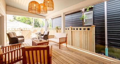 Heart of The Highlands | 5BR 4BA w/HotTub +Parking