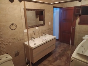 Bathroom - Casa Carambolo (Cali)