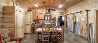 W-W: Pinyon View Cabin - High Speed Internet!