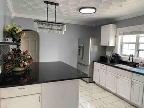 Fridge, oven, stovetop, coffee/tea maker - Happy Haven | Hot Tub (Louisville)