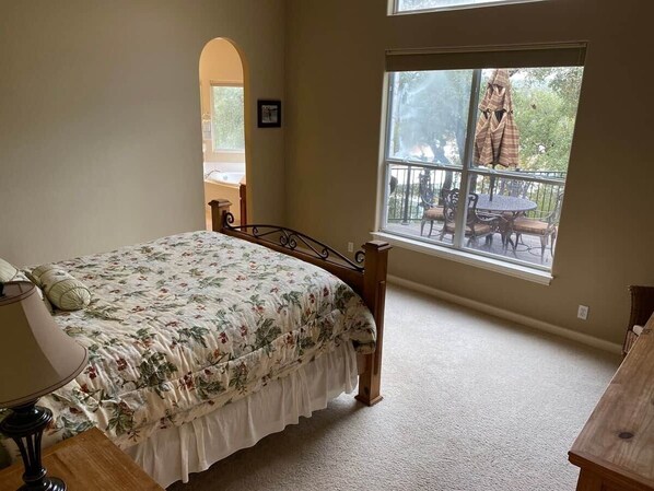 4 Schlafzimmer, Bügeleisen/Bügelbrett, kostenloses WLAN, Bettwäsche