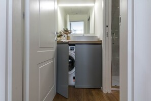 Interior - Hostmate - Milano - Disciplini's Touch - Duomo (Milano)