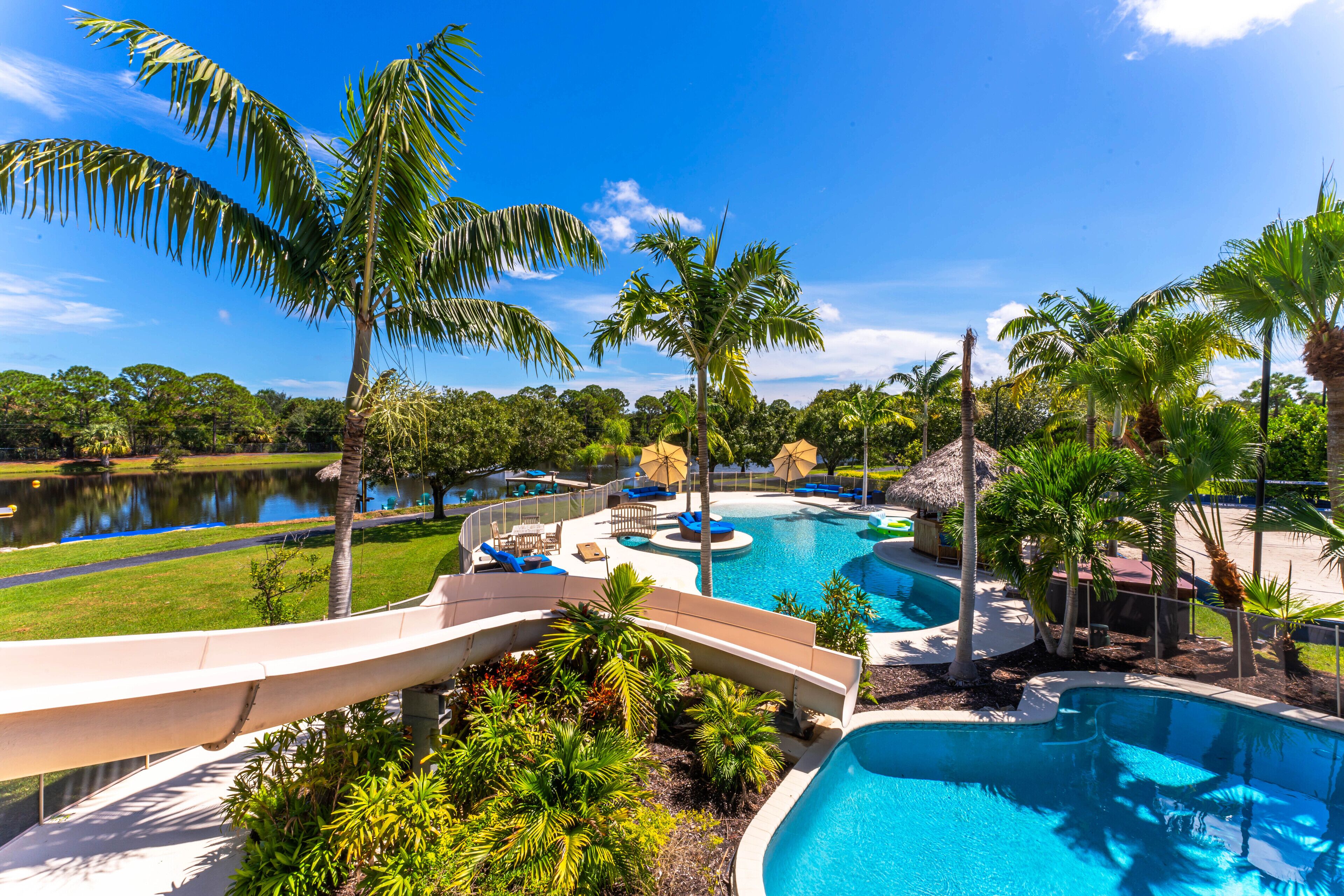 屋外プール、温水プール