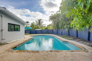 Pool - Chic Florida Retreat w/ Pool, Patio & Gas Grill! (Wilton Manors)