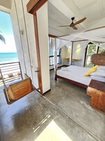 1 bedroom, in-room safe, free WiFi, bed sheets