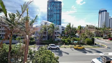 Apartamento, 2 quartos, terraço | Vista da sacada