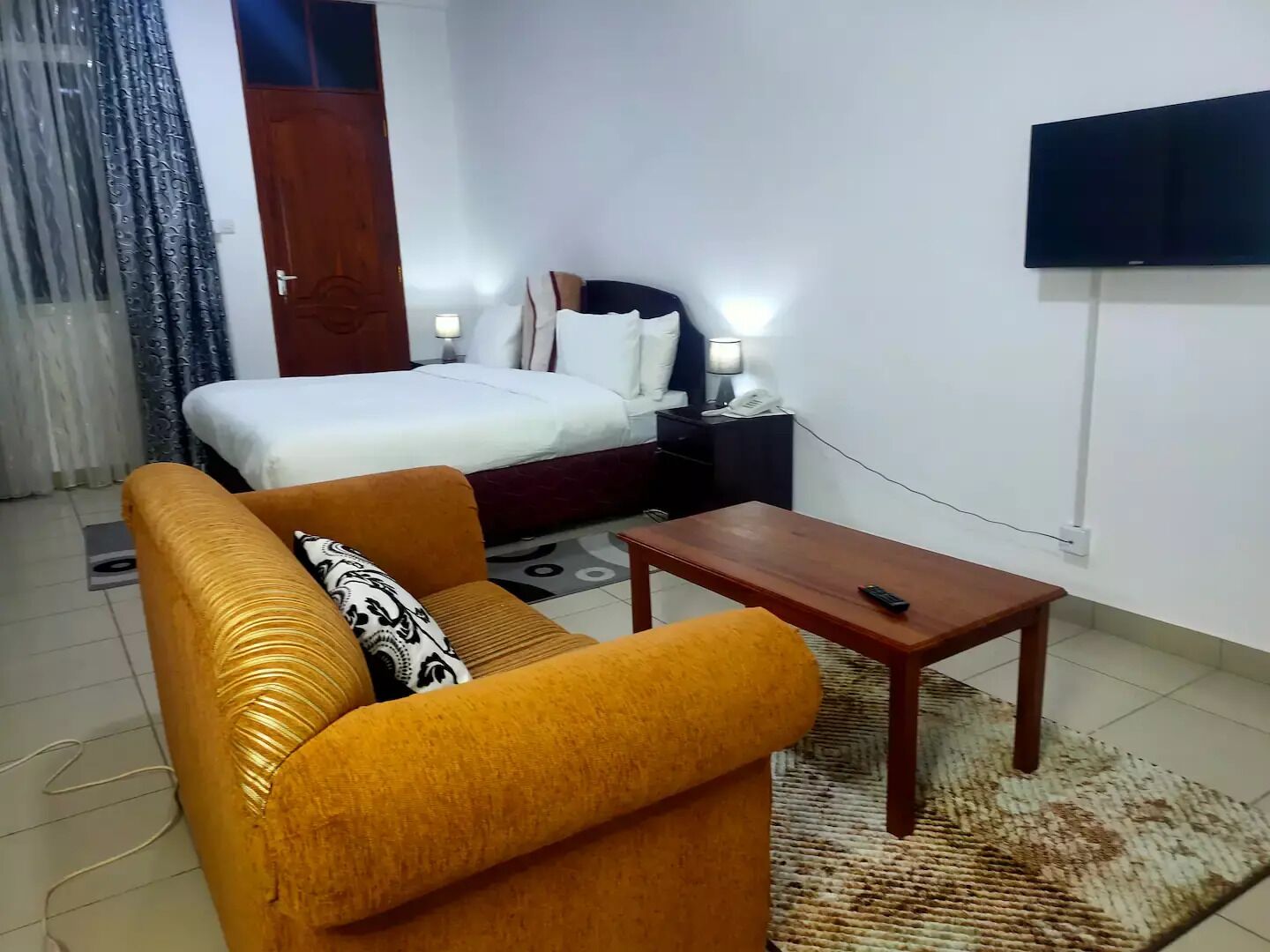 1 bedroom, WiFi, bed sheets