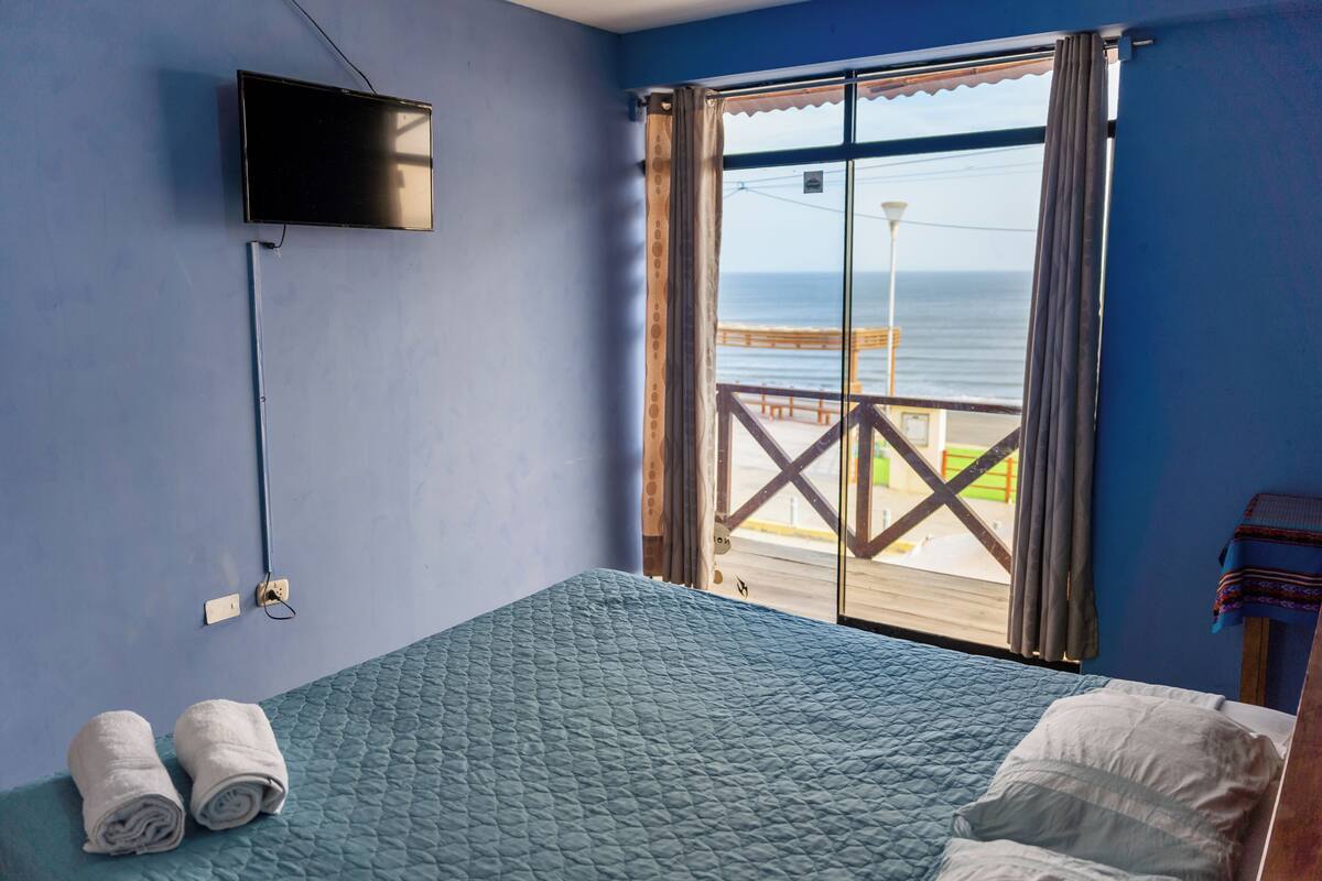 基本客房, 1 張加大雙人床, 海灘景 | 高級寢具、羽絨被、Select Comfort 床墊、免費 Wi-Fi