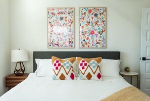 3 habitaciones, tabla de planchar con plancha y wifi gratis 