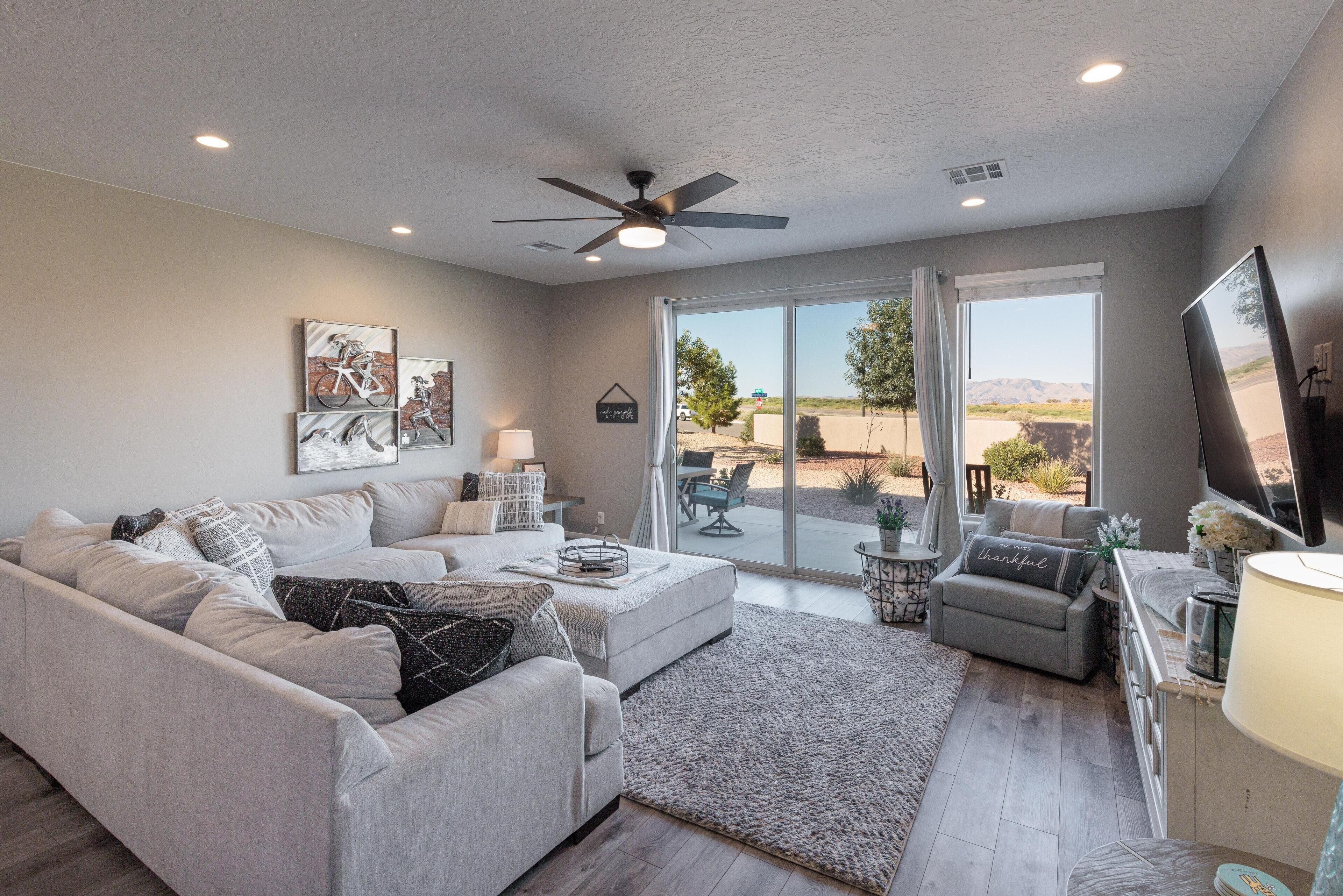 House, Multiple Beds (My Happy Place) | Living area