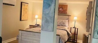 ABBY’S APT Suite , 1 Queen Bed , 65” Curved TV,

