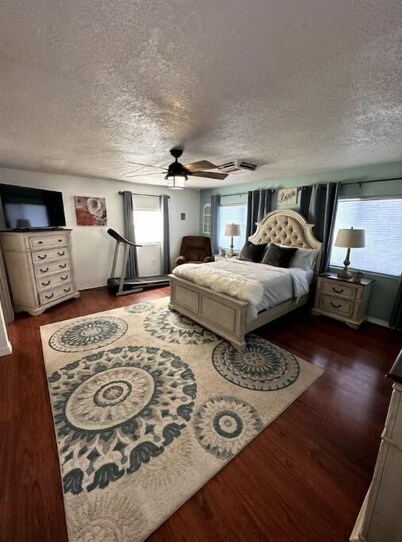 Cozy & Quiet Centralized Studio