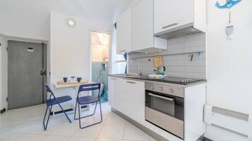 Kühlschrank, Herdplatte