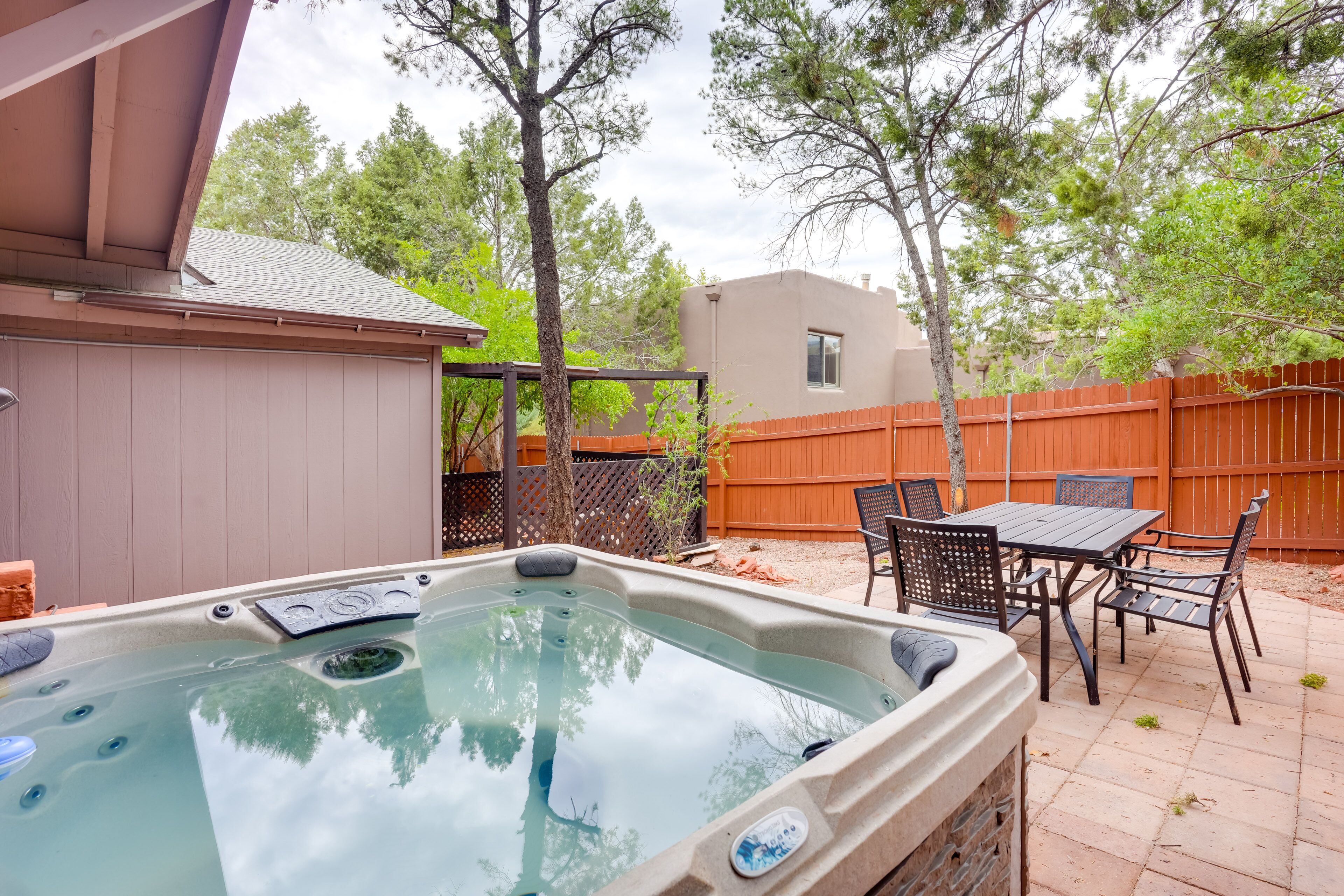 Modern Sedona Home w/ Hot Tub + Patio!