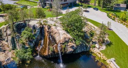 Luxe Scituate Vacation Rental w/ Private Hot Tub!