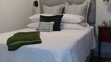 1 chambre, fer et planche Ă repasser, Wi-Fi gratuit, draps fournis