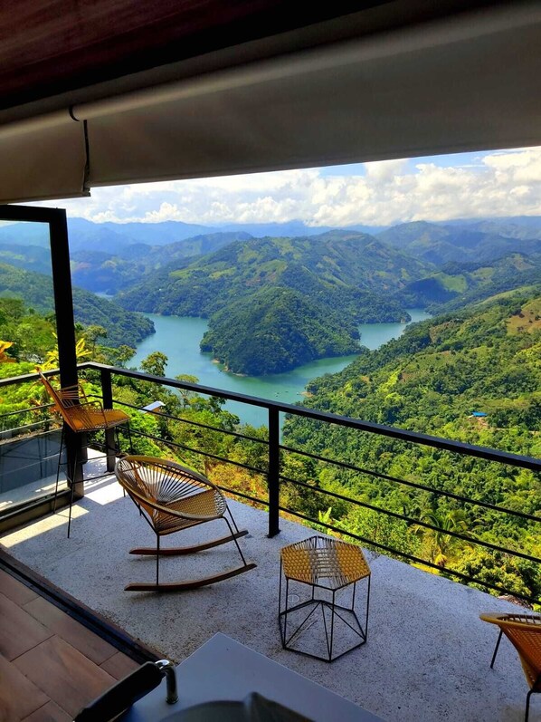 Een minibar, gratis wifi