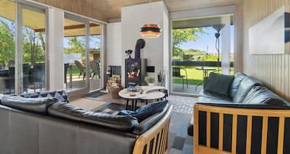 Charming brick house with sauna and fjord view