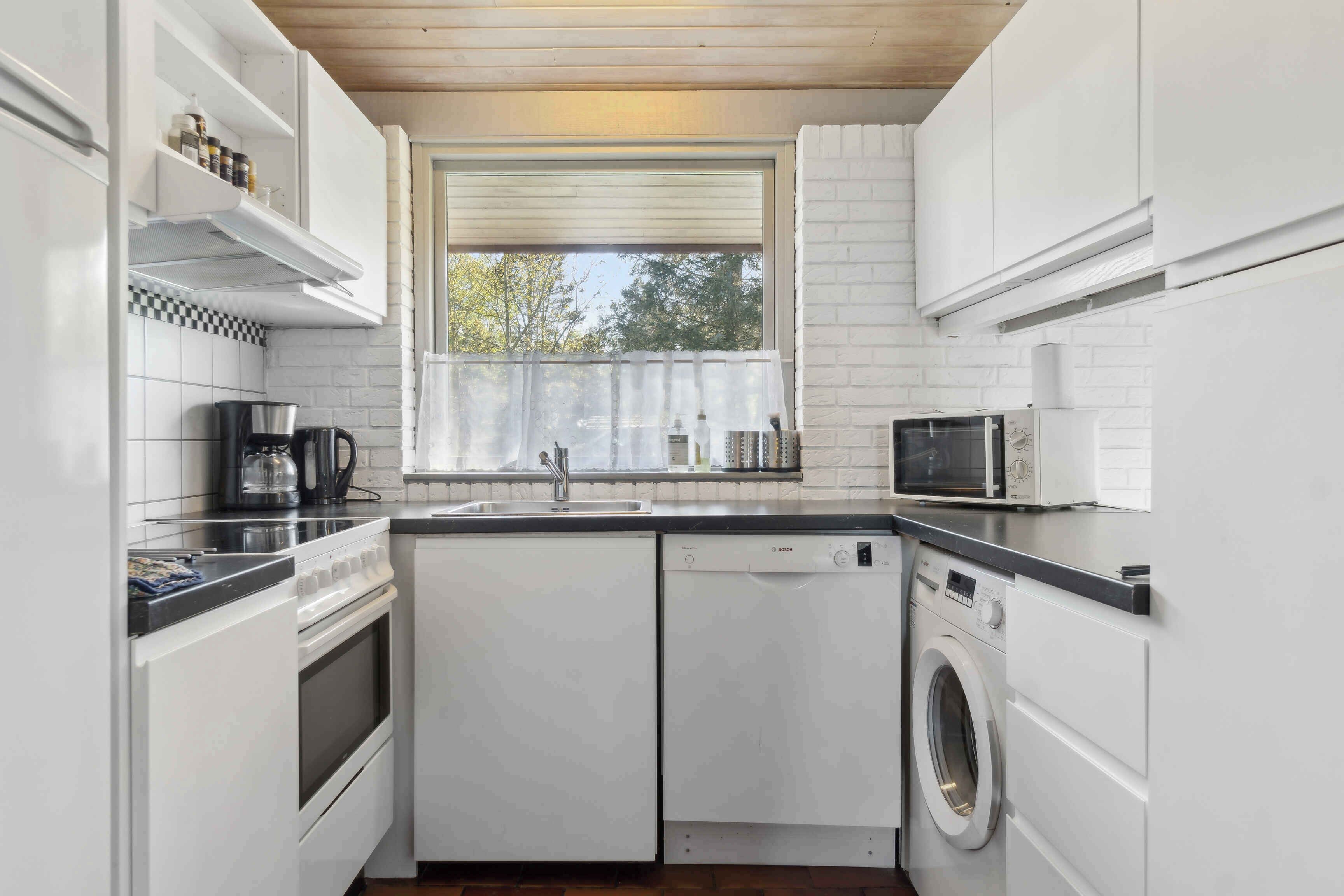 Fridge, oven, dishwasher