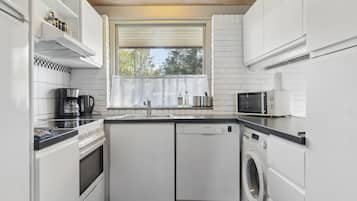 Fridge, oven, dishwasher