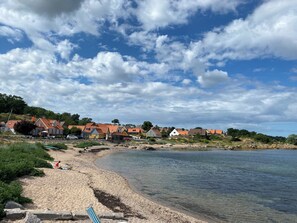 Beach - Holiday apartment at Årsdale Solgaarden 6 (Svaneke)