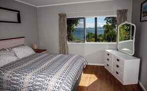 1 chambre, bureau, fer et planche à repasser, Wi-Fi gratuit