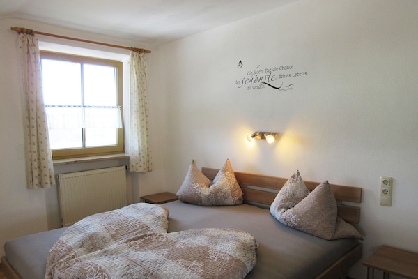 Ferienwohnung 3 für 4 Personen, Balkon, 70 qm-Schlafzimmer 1