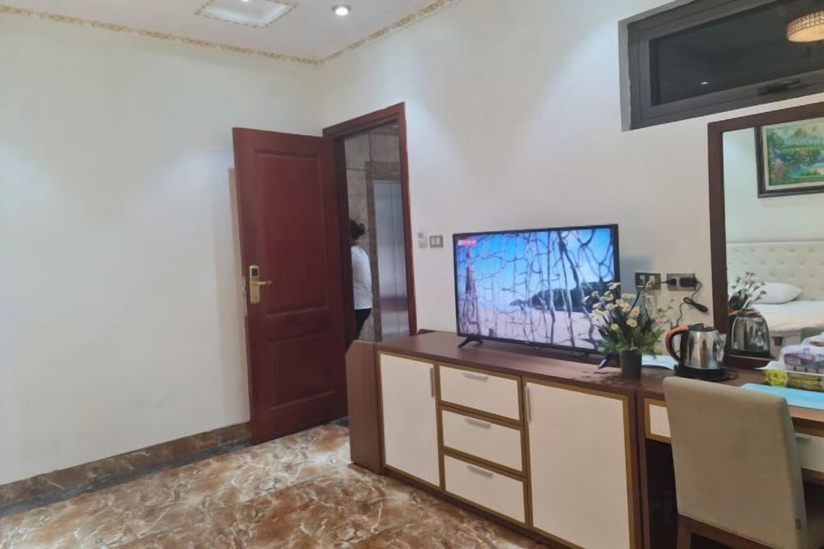In-room safe, desk, blackout drapes, WiFi (free)