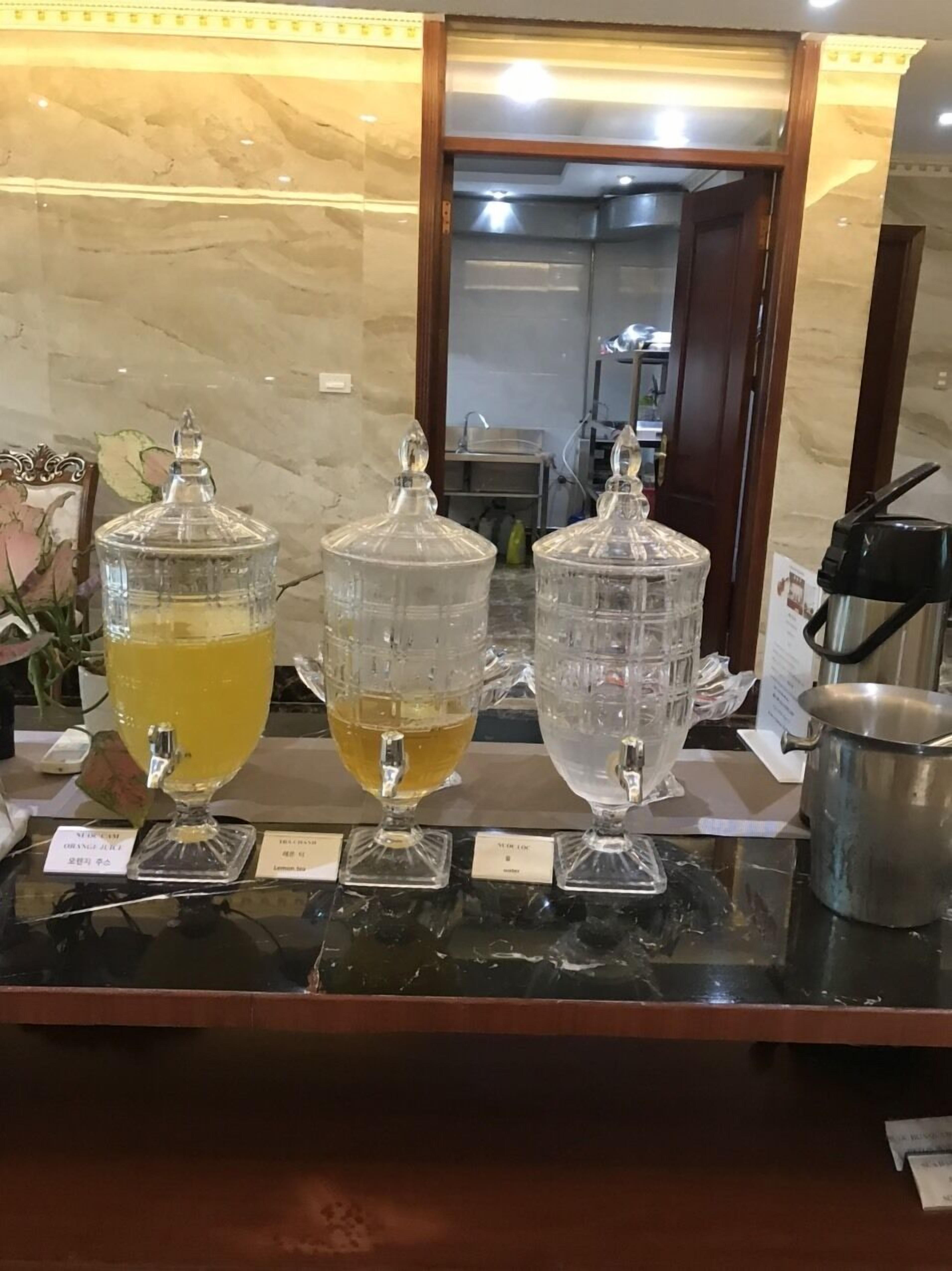 مطعم