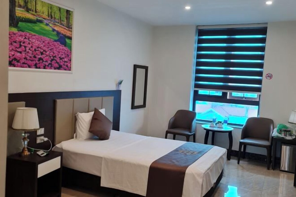 In-room safe, desk, blackout drapes, WiFi (free)