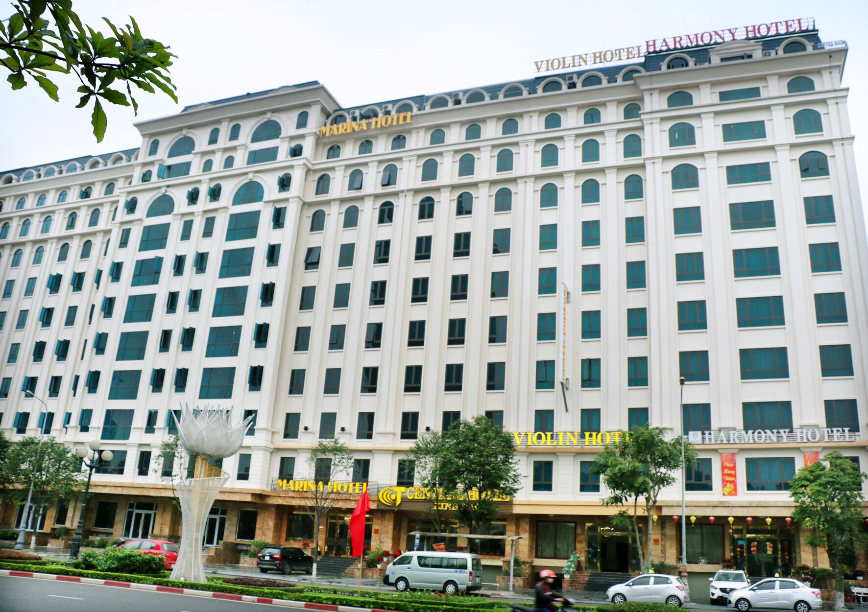 Mặt tiền nơi lưu trú