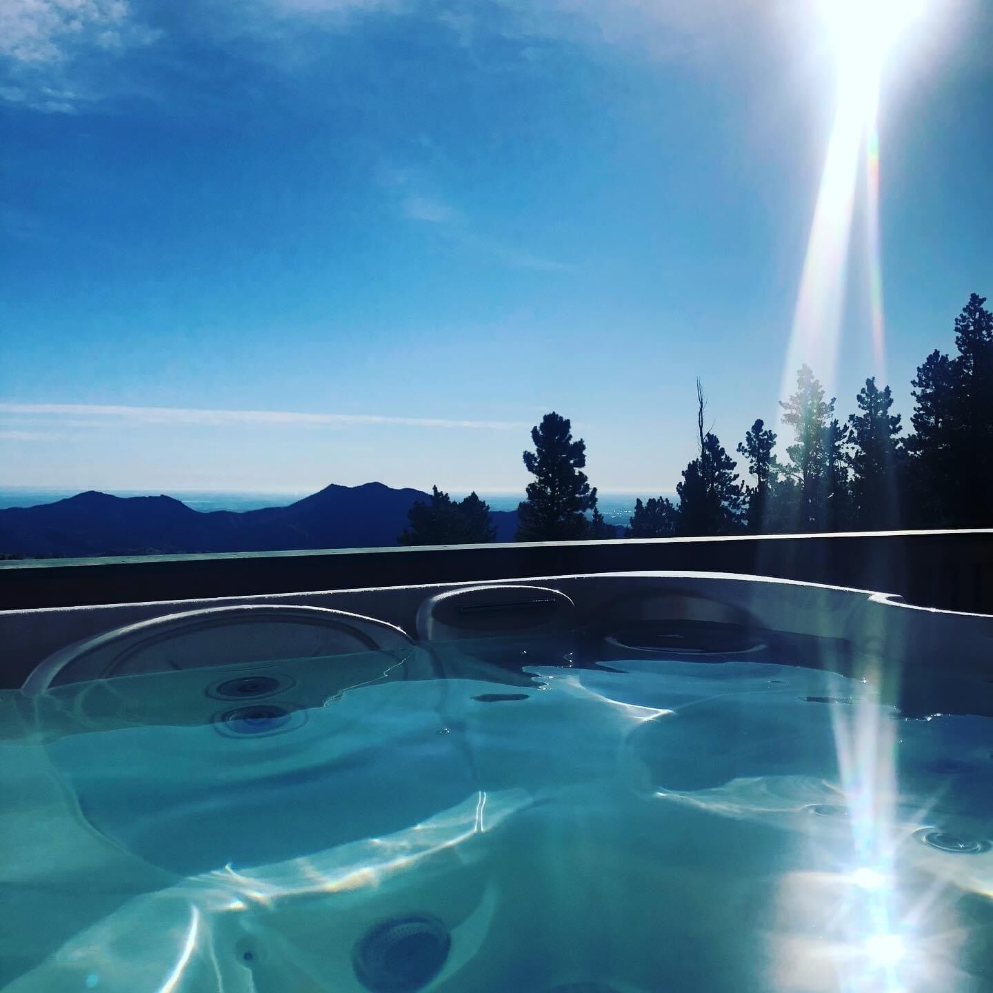 Luxury Mountain Home/Hot Tub/Views/Close to Boulder & Golden/National Parks