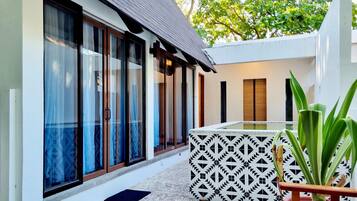 Standard Twin Room | Garden view