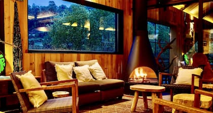 SURONOSUR LODGE