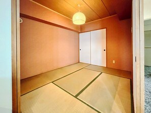 Family Studio Suite | Bed sheets - Residence KABUTO (Sapporo)