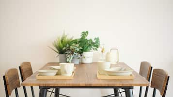 Family Suite | Living area | Flat-screen TV