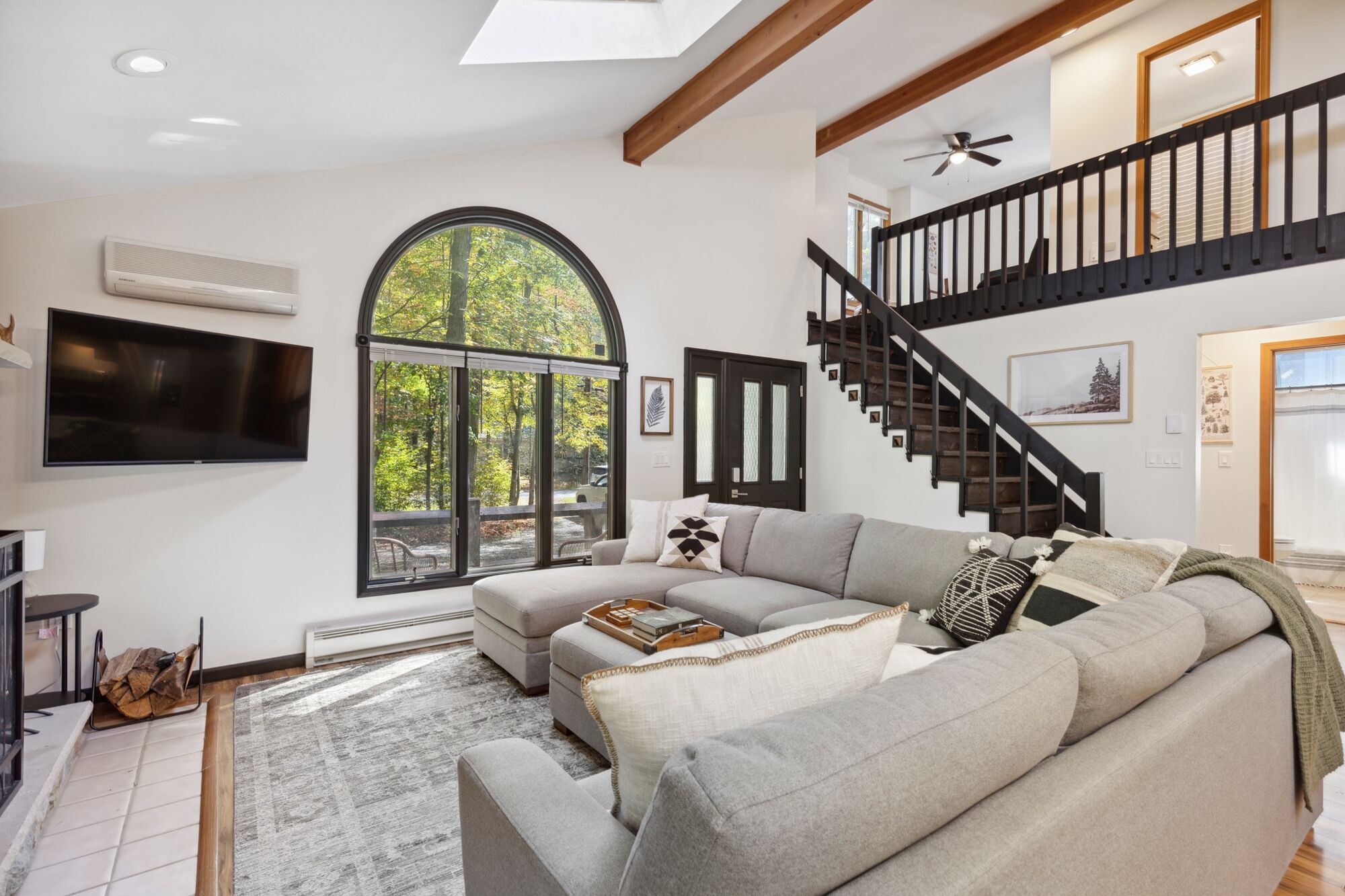 Smart TV, fireplace, video games