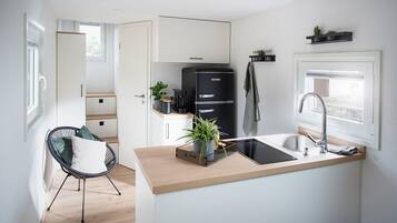 Kühlschrank, Herdplatte, Geschirrspüler