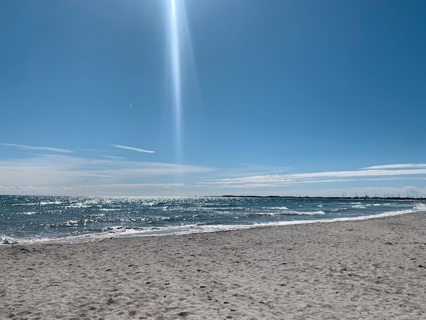 Tæt på stranden